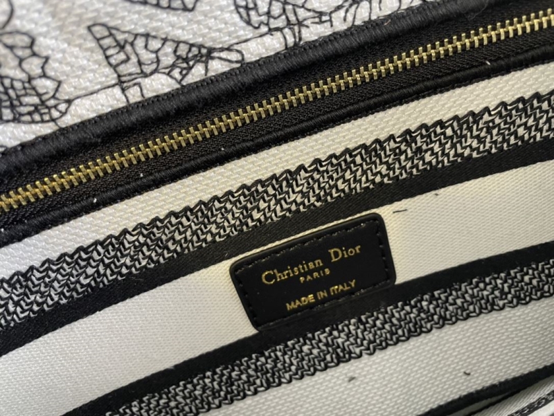 Dior Shopping Bags